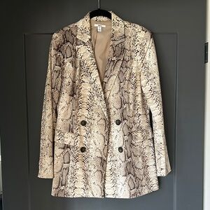 Bar III Snakeskin Print Women's Blazer